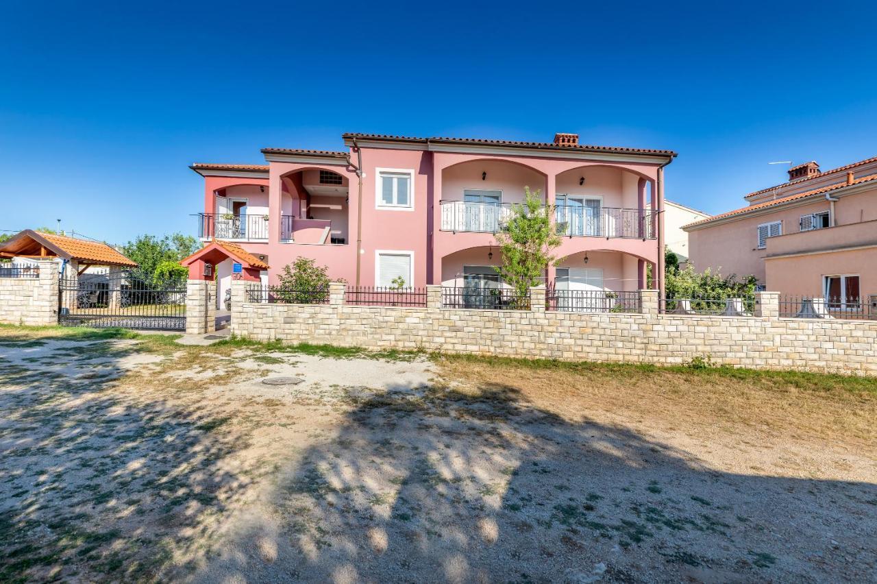 Apartman Vera Пула Экстерьер фото